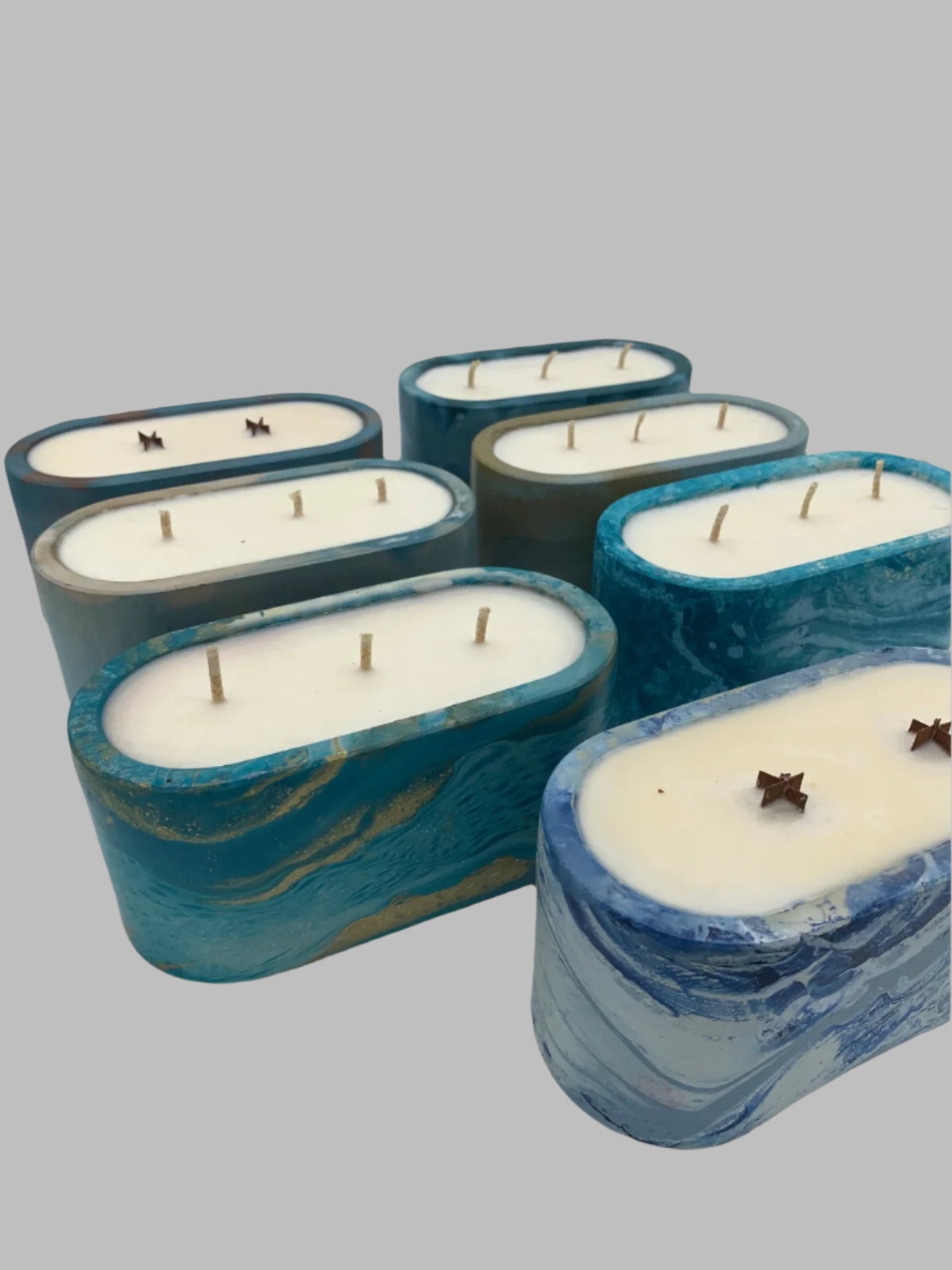 13.5 oz Candle🕯️in our Oval Concrete Container